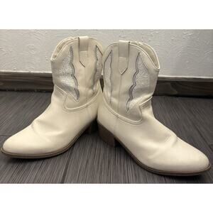 Madden NYC Off-White Cream Glitter Western Ankle Boots Women's Size 5 Country